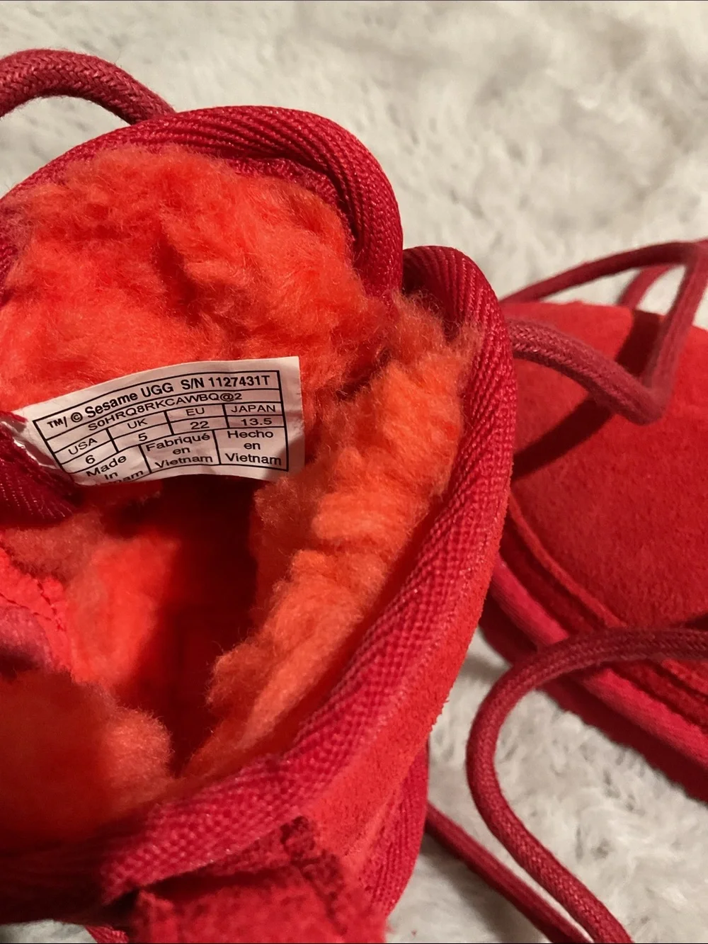 NWOB UGG x Sesame Street Elmo Neumel II Boots Red